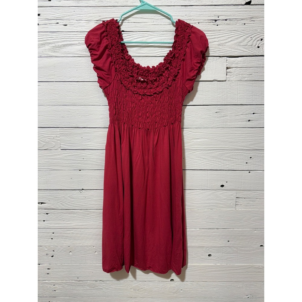 Studio M Smocked Ruffle Dress Womens Medium Red Excellent Cap Sleeve AK02US5